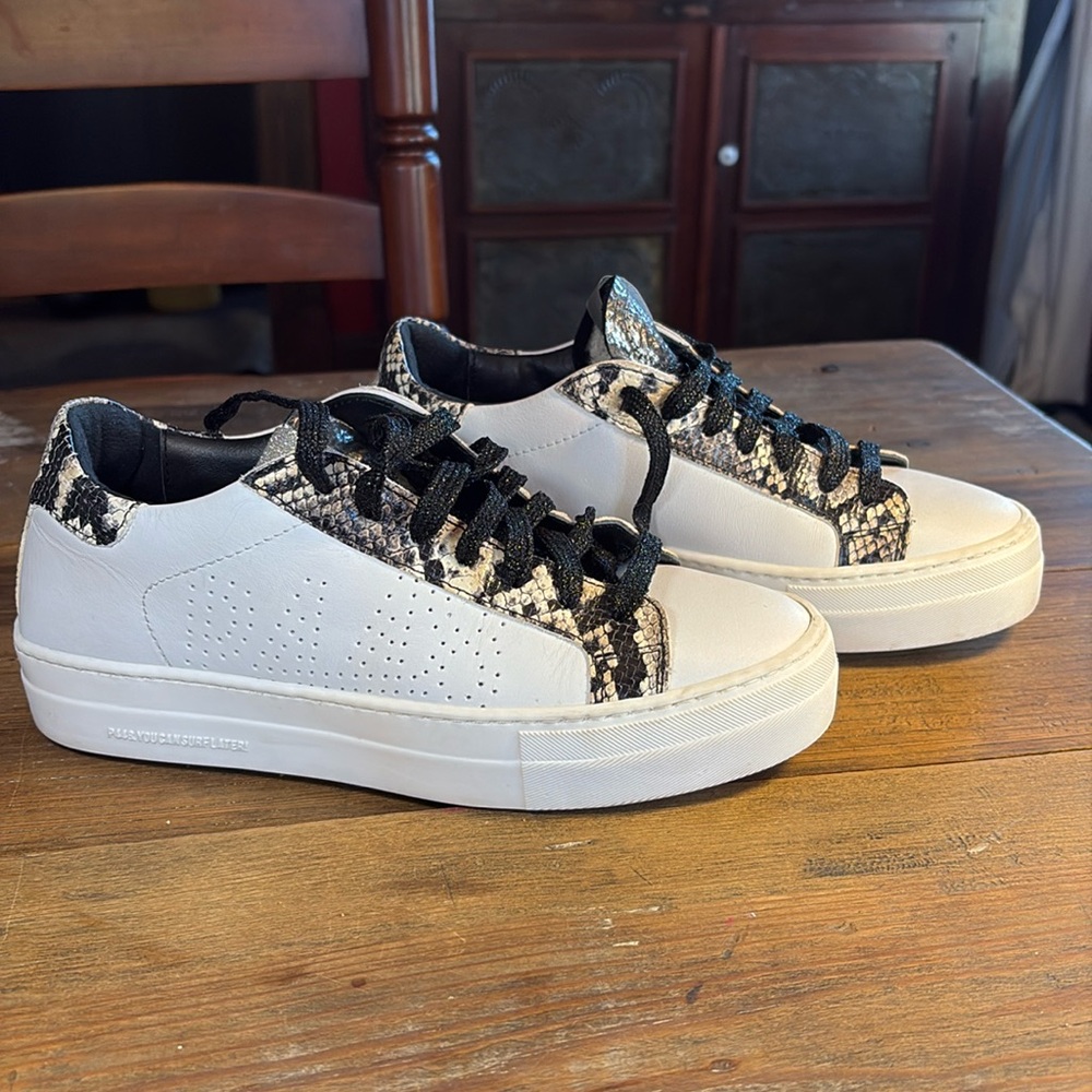 P448 Thea Platform Snake